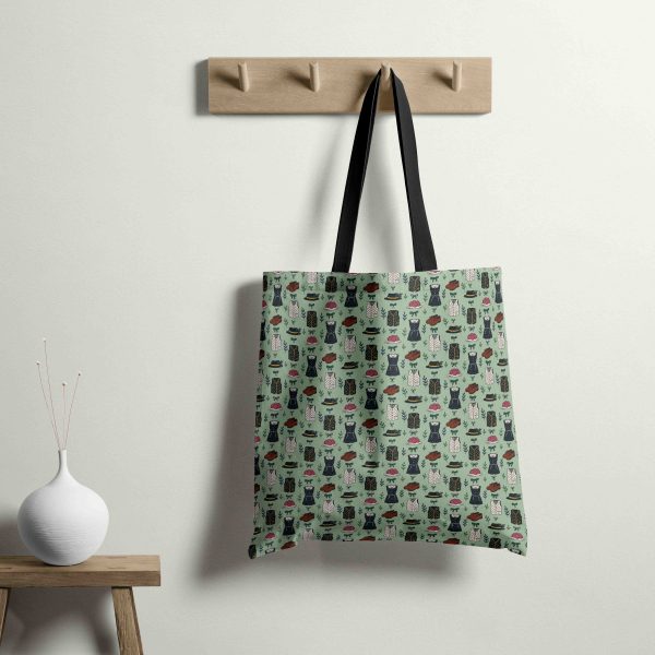 Stofftasche aus Schwarzwald Stoff mit Trachtenmuster in Mintgrün.