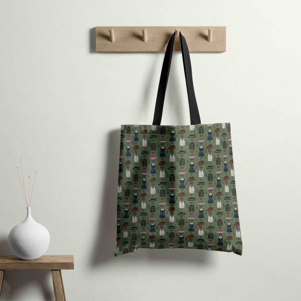 Stofftasche aus Schwarzwald Stoff mit Trachtenmuster in Tannengrün.